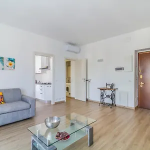  Apartment Domusmi Benedetto Marcello-28